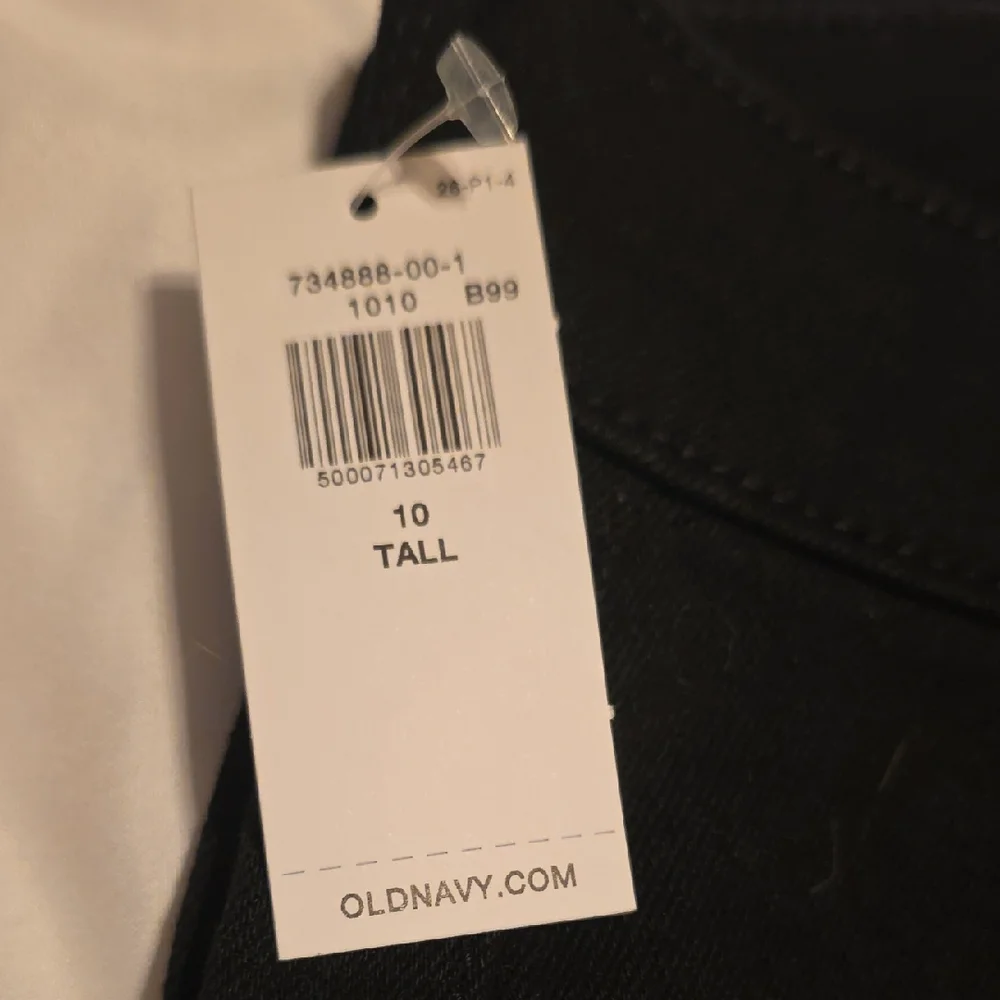 NWT Old Navy Wow Boot Cut Black Jeans - Picture 2 of 3